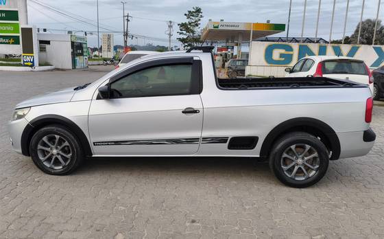 VOLKSWAGEN SAVEIRO 1.6 MI TROOPER CS 8V FLEX 2P MANUAL G.V VOLKSWAGEN SAVEIRO 1.6 MI TROOPER CS 8V FLEX 2P MANUAL G.V